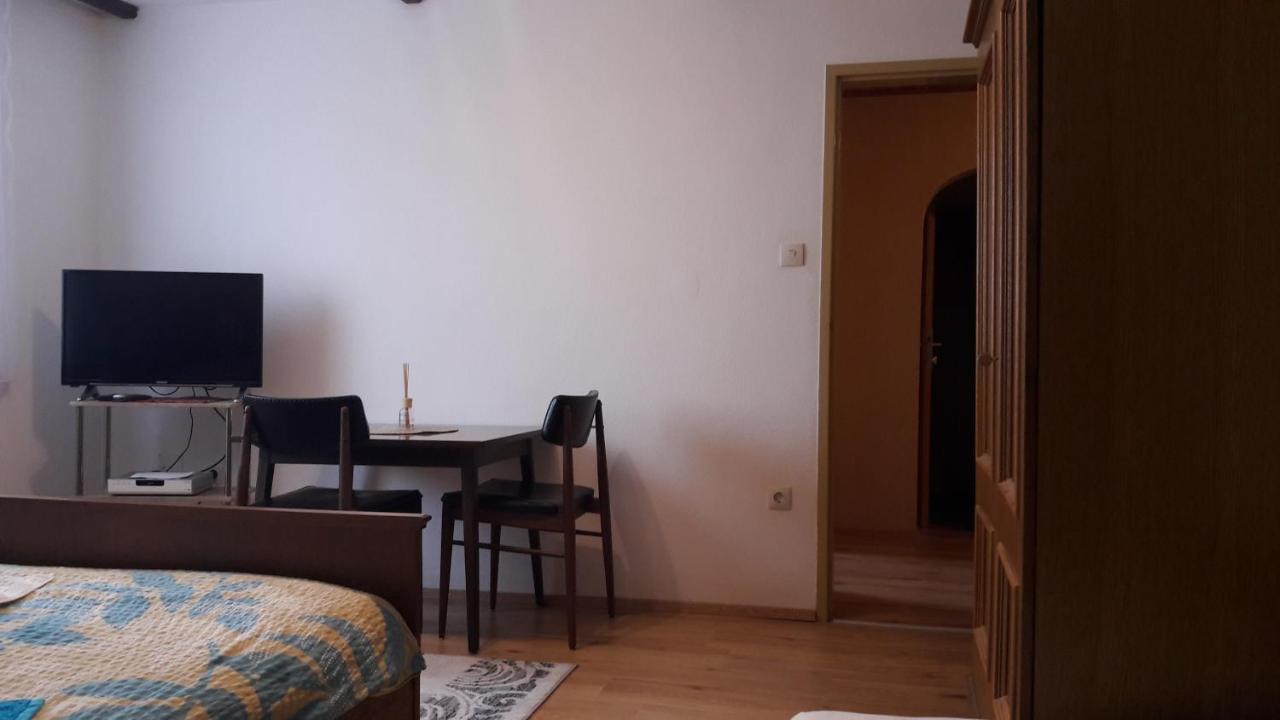 Appartement Pansion Brda à Rohrendorf bei Krems Extérieur photo